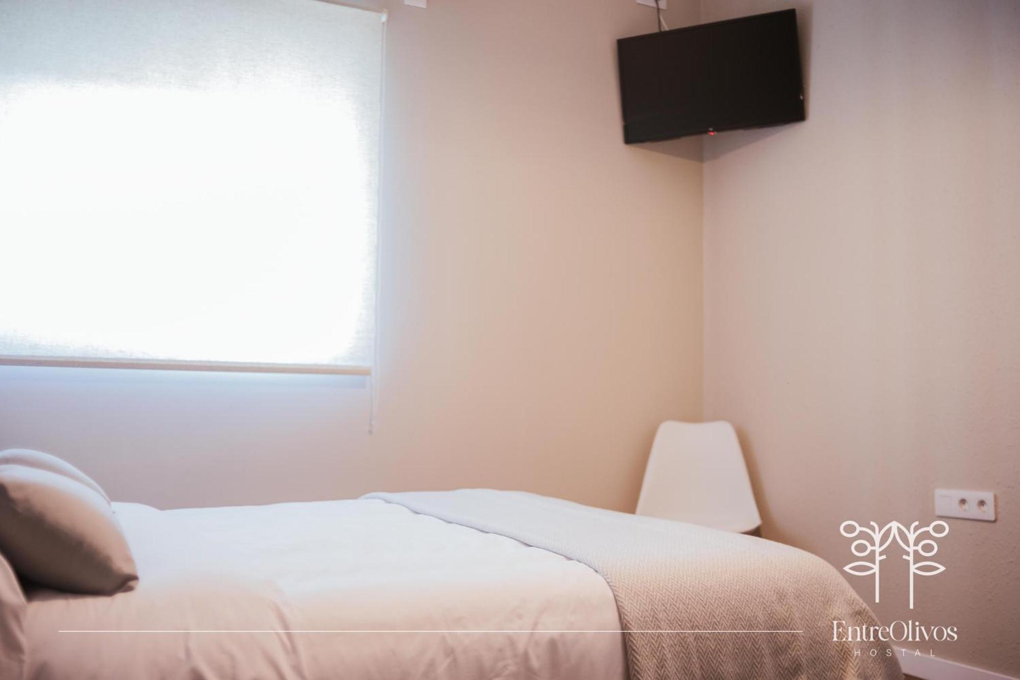 Hostal Entreolivos 바다호스 외부 사진