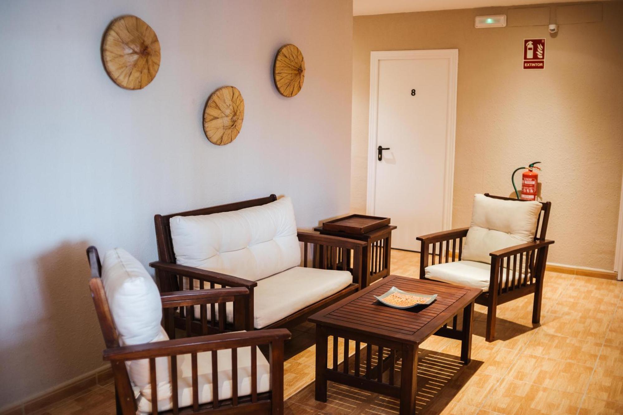 Hostal Entreolivos 바다호스 외부 사진
